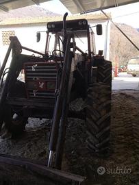 TRATTORE FIAT 110.90 CON PALA