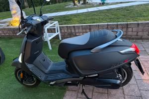 Scooter Kymko Like Sport 125