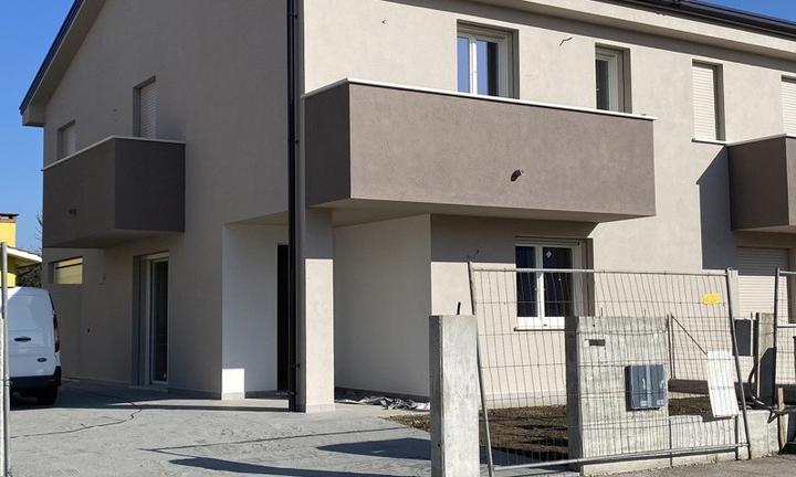 Villa bifamiliare Bovolenta [Cod. rif BOV02VRG]