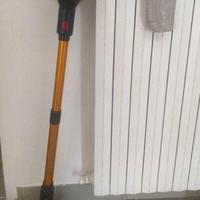 Aspirapolvere simile a Dyson