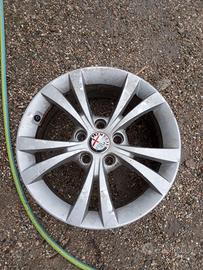 4 Cerchioni Alfa Romeo Giulietta da 16
