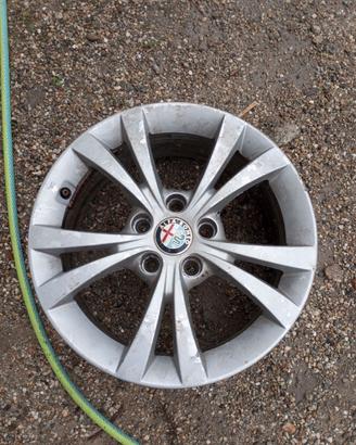 4 Cerchioni Alfa Romeo Giulietta da 16