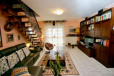 Mobile libreria da soggiorno