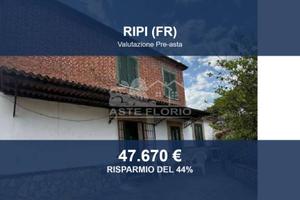 Immobile in asta di 205 m² con box auto a Ripi