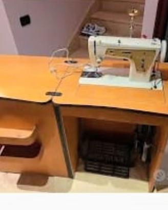  macchina per cucire vintage ma perfetta 