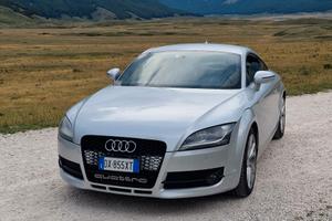 AUDI TT TFSI QUATTRO s-tronic
