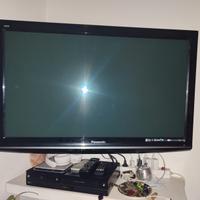 TV 43" Panasonic.