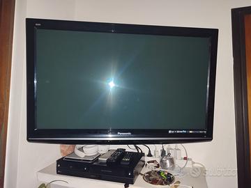 TV 43" Panasonic.