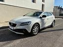 volvo-v40-cross-country-d2-geartronic