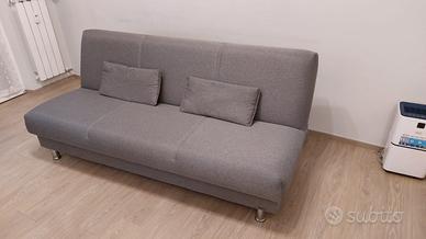 Divano letto compatto ( Come Nuovo)
