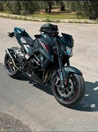 Suzuki GSX S 750