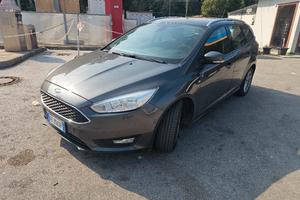 FORD FOCUS STATION 