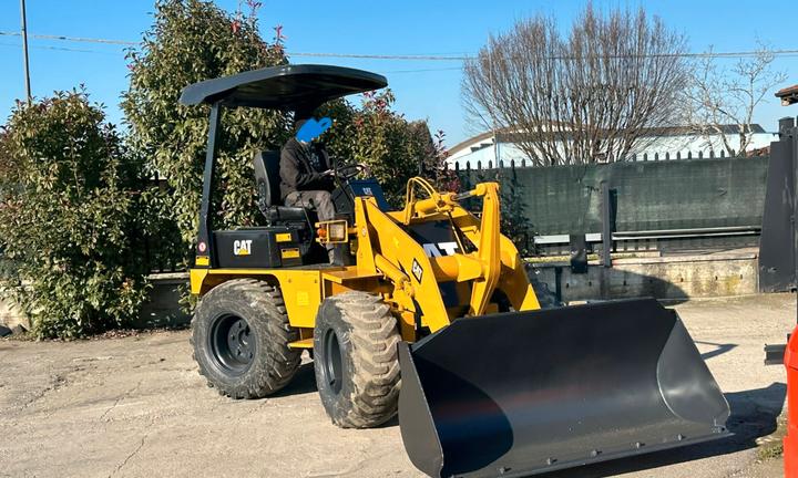 P166 Mini pala 40 q snodata