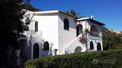 Splendida villa fronte su Costa Rei