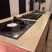 Consolle boot dj giradischi mixer mobile Technics