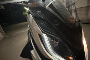 Kymco K-xct 300 - batteria nuova