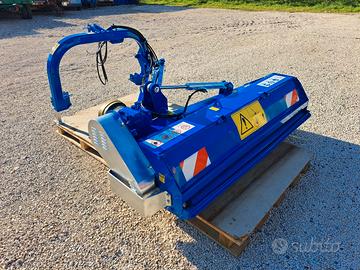 trincia erba laterale marca Ubaldi da 2m