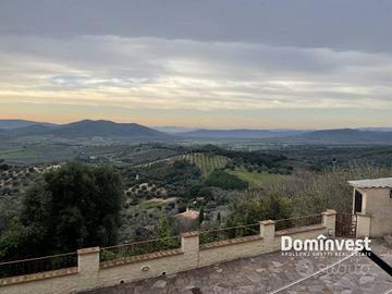 Villa di 62 m² con 2 locali e box auto a Capalbio