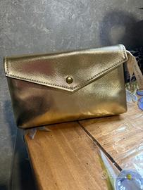 Pochette colore oro metallizzato Royal Beauty