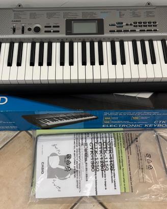 Keyboards Casio CTK-1300