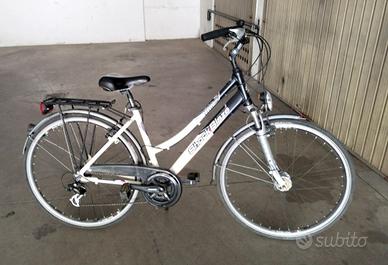 2 City Bike 28 Lady alta Gamma Come nuove 