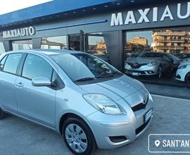 Toyota Yaris 1.0 CON 76 MILA KM
