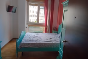 Stanza disponibile per coinquilina