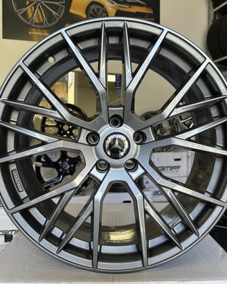 Cerchi NUOVI Mercedes raggio 19 cod.23982