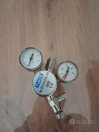 regolatore co2 acquario 