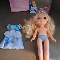 Bambola principessa Cenerentola Disney bambina 