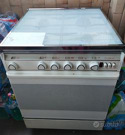 Cucina a gas con forno