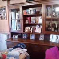 Credenza antica in legno massello