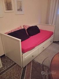 Divano letto Ikea Hemnes