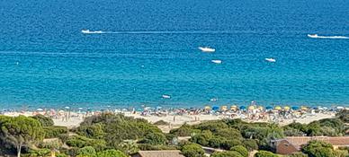 Costa Rei vicino al mare con vista