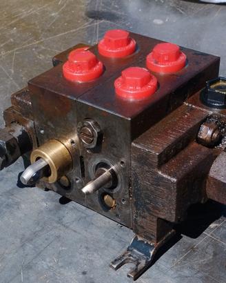 Valvola flottante cavi joystick per trattore