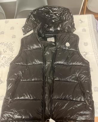 Smanicato moncler prezzo trattabile