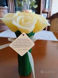 Bouquet di rose in cera lavorata a mano