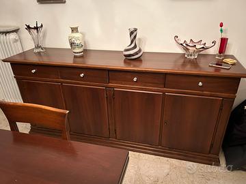 Mobile credenza in legno massiccio