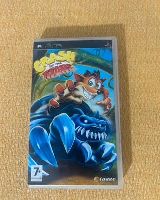 Crash of the titans per PSP
