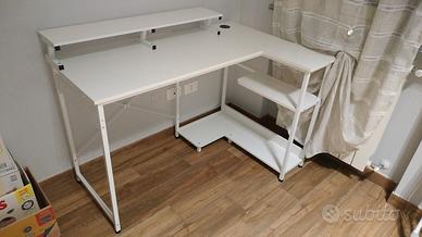 Scrivania Salvaspazio 