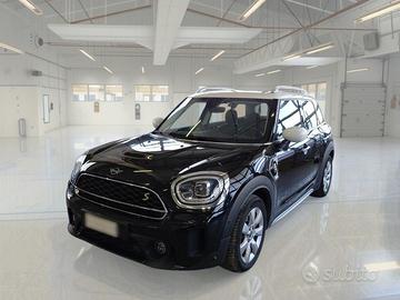 MINI COOPER SE COUNTRYMAN ALL4 BUSINESS AUTOM. 5 P