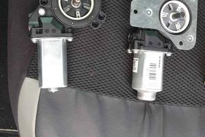 motorini alzacristalli elettrici hunday IX35 anno