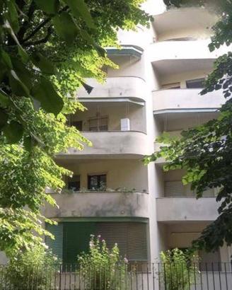 Immobile in asta di 148 m² con 5 locali e box auto