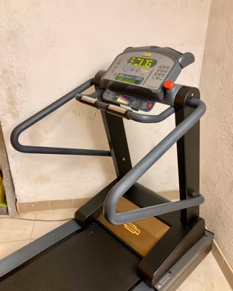TAPIS ROULANT TECHNOGYM