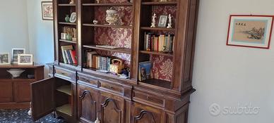 Libreria in legno massello 