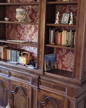 Libreria in legno massello 