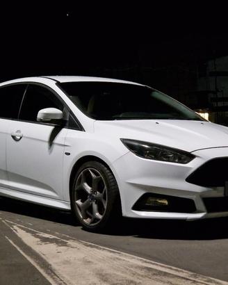 Ford Focus St 2015 2.0 benzina