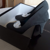 Scarpe décolleté in camoscio nuove e solette