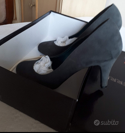 Scarpe décolleté in camoscio nuove e solette