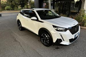 Peugeot 2008 1.2 PureTech Allure Navi Pack